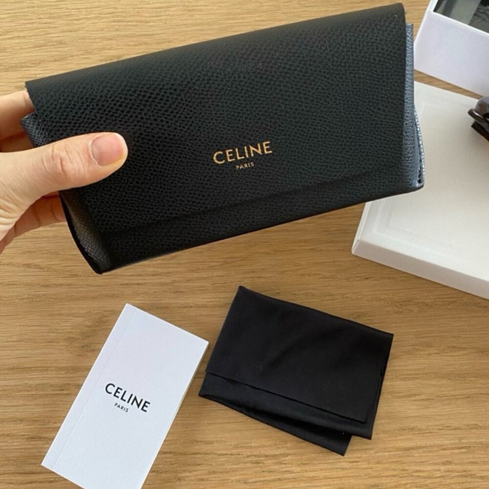 Celine Triomphe Oval Tortoise Sunglasses - Picture 4 of 6